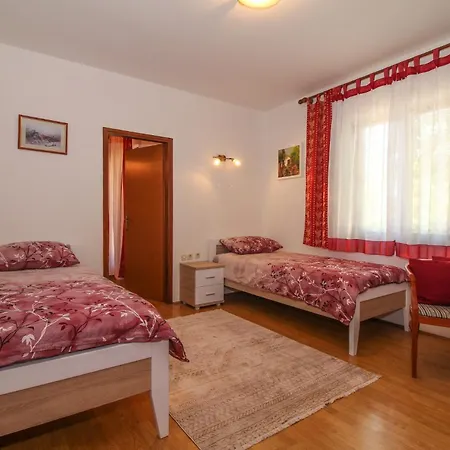 Klen In Smoljanci * Svetvinčenat